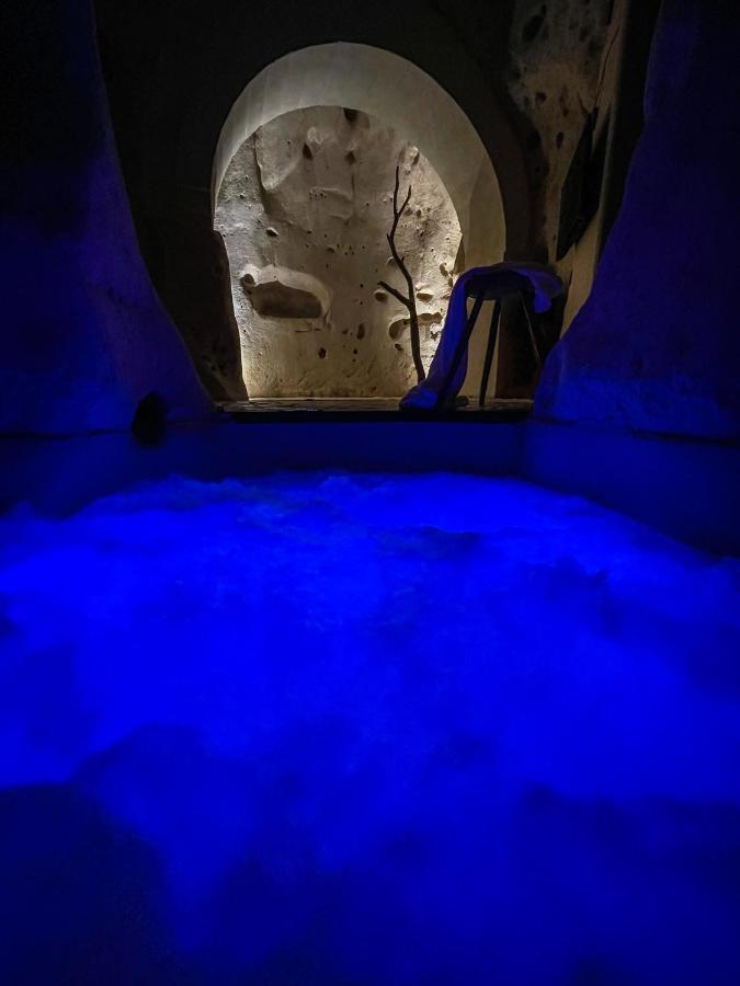 La Suite Nella Roccia ماتيرا المظهر الخارجي الصورة